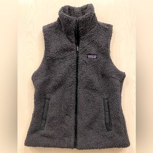 Patagonia women’s Los Gatos fleece vest, charcoal size M